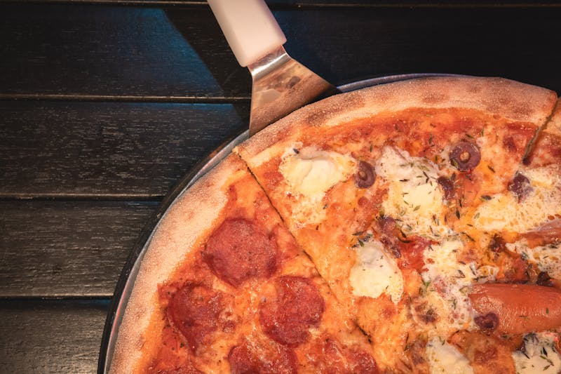 Pizza Quattro Formaggi vier Käse